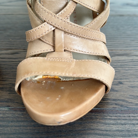Franco Sarto platform sandals - Picture 5 of 5